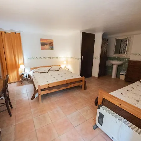 De Venascle אורחן *